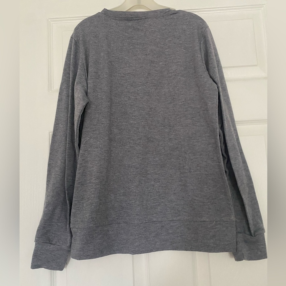 Cat & Fish Comfy Long-Sleeved Top - Picture 4 of 4
